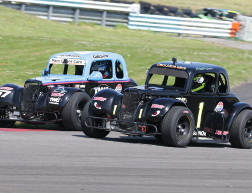 Status Quo At The Top In Legends Cars As Battle Resumes This Weekend At Anglesey
